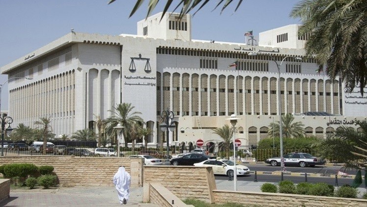 "الجنايات" تقضي بحبس وافدة فلبينية 10 سنوات بتهمة انضمامها لـ"داعش"