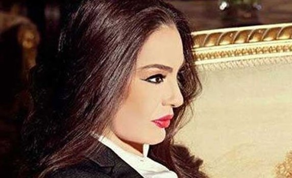 بالفيديو: شريهان تتسبب في دخول مخرج للعناية المركزة