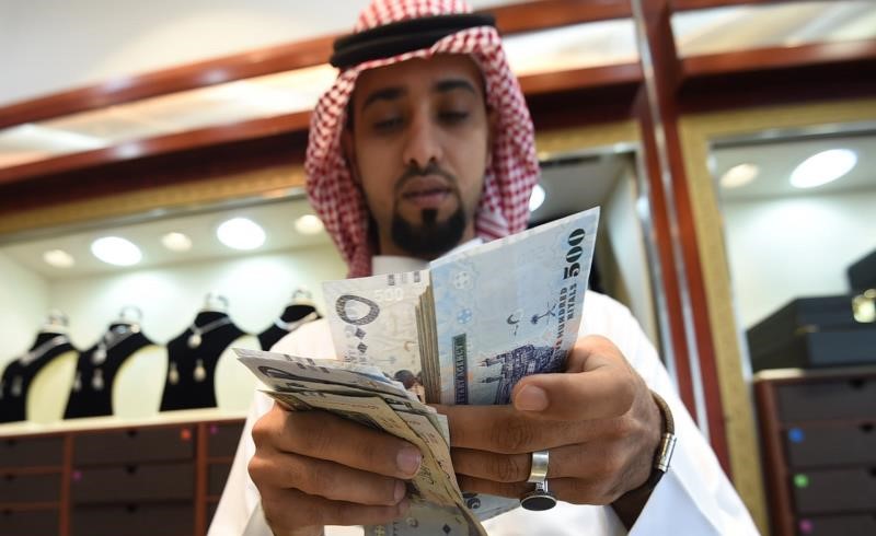 السعودية تطرح عملتها الجديدة "ثقة وأمان".. ولا سحب للقديمة