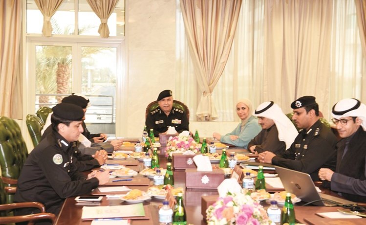 الفريق سليمان الفهد خلال اجتماع المجلس الأعلى للمرور﻿