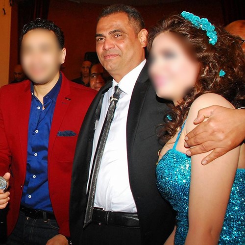 الفيديو الأول لأموال"مغارة على بابا"..150 مليون جنيه رشاوى !