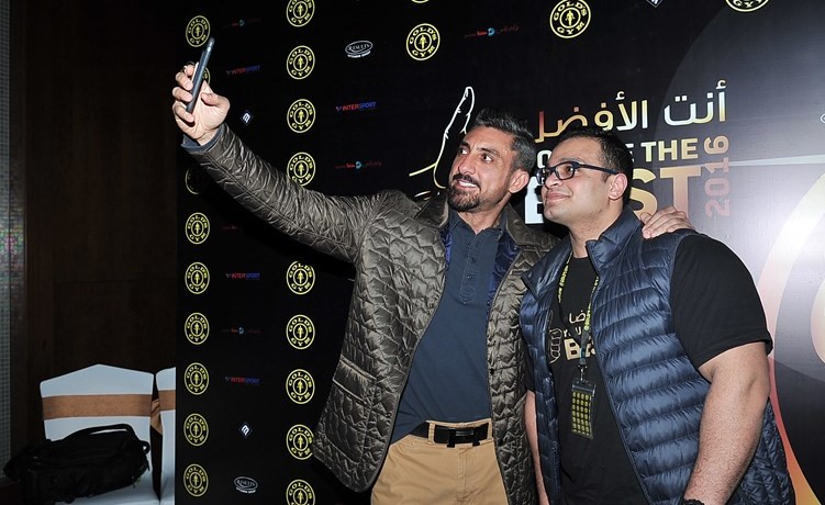 سيلفي من خالد خاسكية مع مدربه عبدالرحمن مجدي﻿