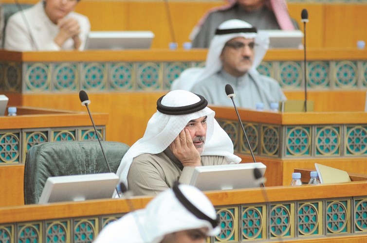 صالح عاشور﻿