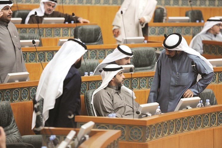 علي الدقباسي والشيخ محمد العبدالله﻿