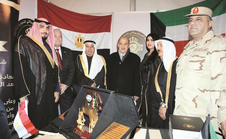 جولة داخل المعرض المصاحب ﻿