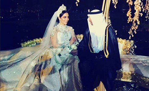 بالفيديو والصور.. حفل زفاف أسطوري للمطربة بلقيس .. وهذا هو الموقف المحرج الذي تعرضت له !