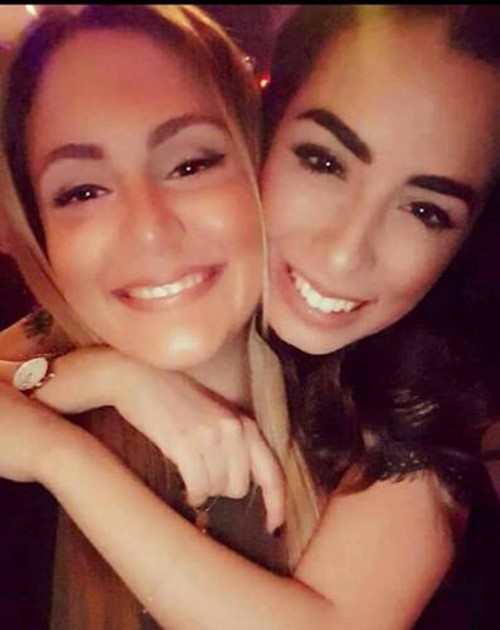 رساله مؤثرة للضحية اللبنانية ريتا : "انشالله منتسلى..  وأكثر شي ممكن يصير إنو موت بانفجار وإلحق أمي "