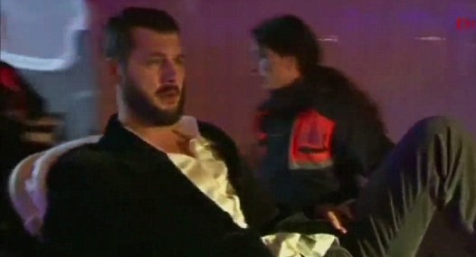 بالصور .. رسائل مؤثرة لضحايا هجوم اسطنبول .. وهكذا نجا الاميركي الوحيد من الموت