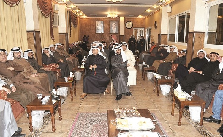 جانب من الحضور خلال الندوة	(زين علام)﻿