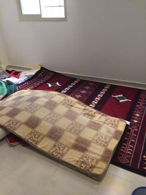 شاهد.. رجل أمن سعودي يواجه إرهابياً يرتدي حزاماً ناسفاً..وتفاصيل جديدة كشفها شهود عيان