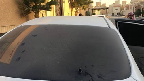 شاهد.. رجل أمن سعودي يواجه إرهابياً يرتدي حزاماً ناسفاً..وتفاصيل جديدة كشفها شهود عيان
