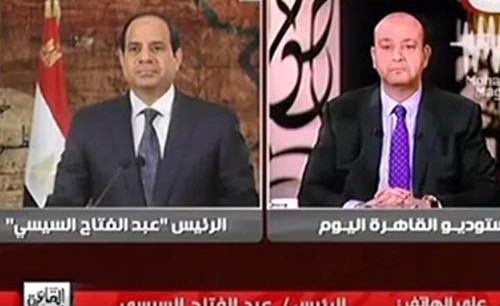 بالفيديو.. السيسي في مداخلة على الهواء مع اعلامي مصري : نعيش حرباً حقيقية في سيناء ضد الإرهاب بـ 25 ألف مقاتل
