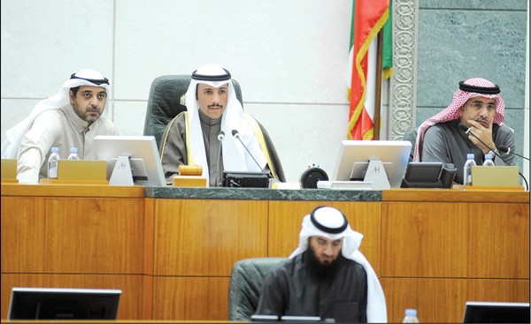 الرئيس الغانم والرويعي والشيخ محمد العبدالله