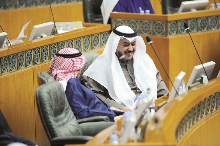 الشيخ خالد الجراح وخلف دميثير﻿