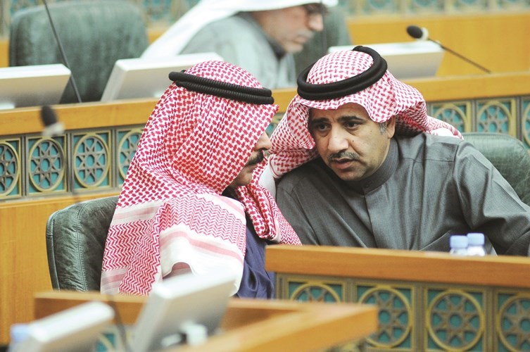 الشيخ محمد الخالد ود. عودة الرويعي﻿