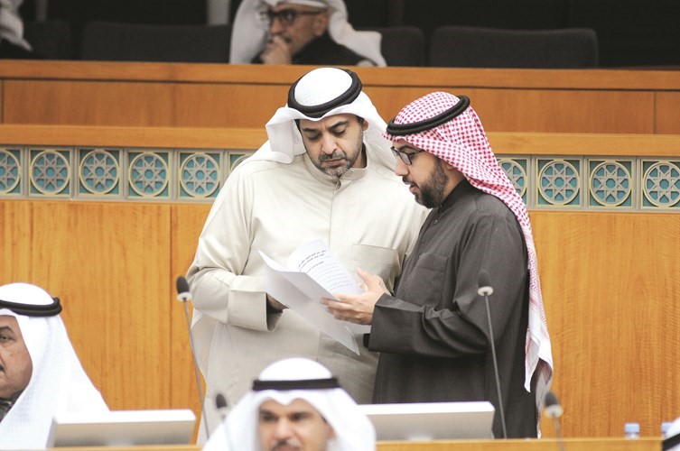 الشيخ محمد العبدالله وأسامة الشاهين﻿