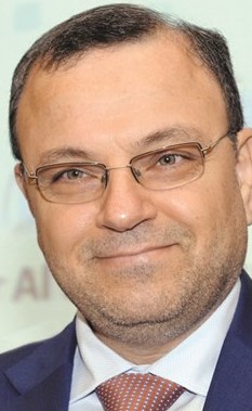 احمد نصرالله ﻿