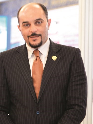 عزت أبو العز﻿