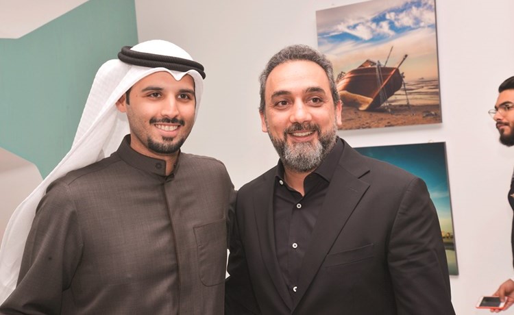 الزميلان ياسر الزين وعبدالوهاب العيسى ﻿