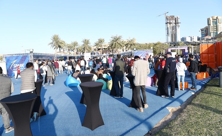 جانب من الأنشطة في القرية الماراثونية ﻿