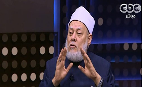 بالفيديو.. مفتي مصر السابق يثير الجدل بتصريحه  :"صوت المرأة مش عورة والغناء ليس حراماً" !