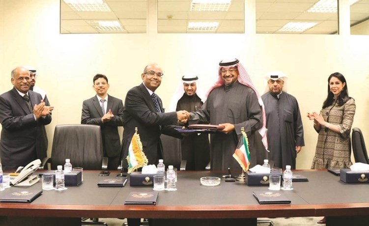 جانب من مراسم توقيع بروتوكول تعديل الاتفاقية ﻿