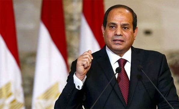 رئيس بيلاروسيا للسيسي: طلباتك أوامر.. وسعيد بوجودي في مصر