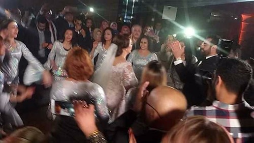 شاهدوا.. الصور الأولى من زفاف عمرو يوسف وكندة علوش.. والرقصة الأولى