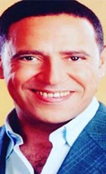 «مسرح مصر» يشارك الكويت أفراحها الوطنية
