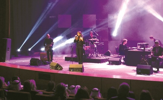 «ماشين» البلجيكية كسرت حاجز اللغة بالموسيقى والغناء