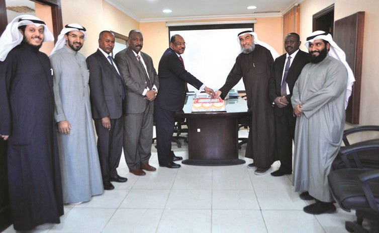 السفير السوداني بالكويت: الرحمة العالمية لها إسهام كبير بالمشاركة في برنامج المسؤولية المجتمعية
