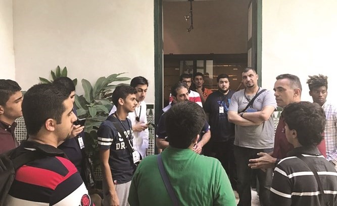 الوفد الطلابي المشارك في برنامج كن من المتفوقين أثناء رحلته الى جمهورية كوبا