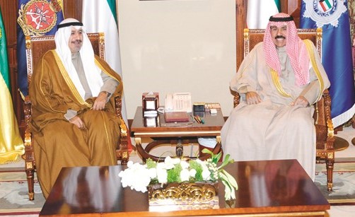 سمو ولي العهد الشيخ نواف الأحمد مستقبلا الشيخ د. محمد الصباح﻿