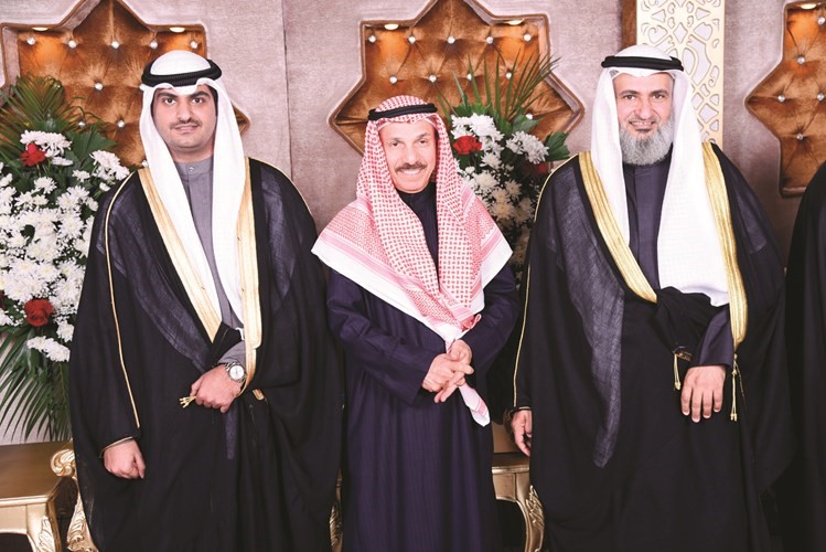 المستشار خالد سالم يقدم التهاني﻿