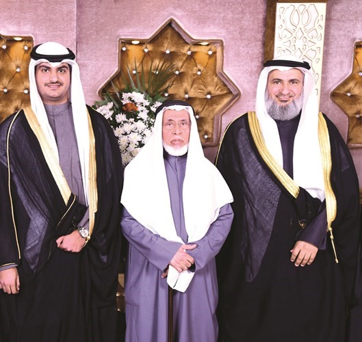 المستشار راشد الحماد يهنئ﻿