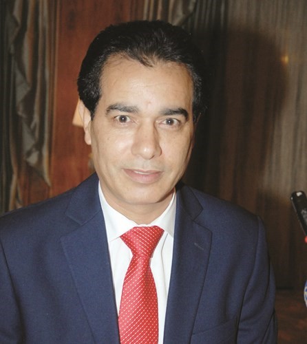 محمود عثمان﻿
