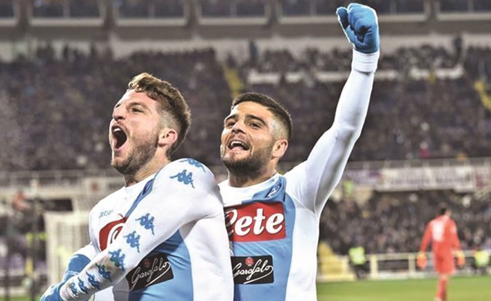نابولي يتوعد «الفيولا» اليوم في كأس إيطاليا