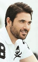 احمد عز﻿