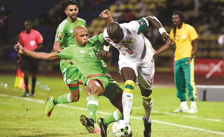 وضاع افضل منتخب عربي امام تعادل قاتل من السنغال ﻿