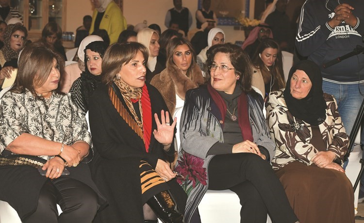 ناخبات الدائرة في ديوان عمر الطبطبائي﻿