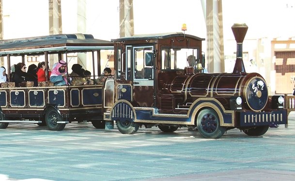 قطار القرية ﻿