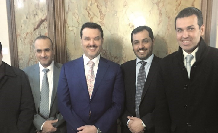 د. جمال الحربي خلال زيارته مكتبنا الصحي في باريس﻿