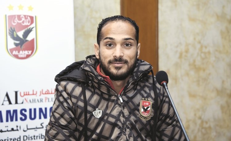 نجم الأهلي المصري وليد سليمان ضيف «ألو الأنباء» اليوم