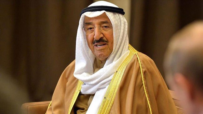 أمير البلاد يشمل برعايته وحضوره مراسم رفع العلم بقصر بيان غدا