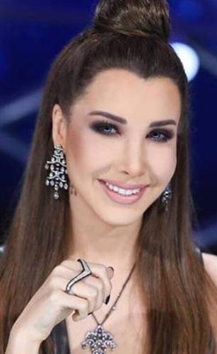 بالصور..  كعكة شعر نانسي عجرم اليابانية تشعل الإنترنت!
