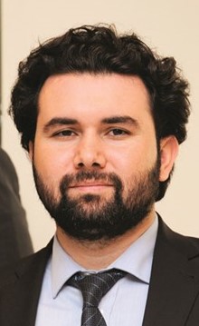 انكين اقطاش ﻿