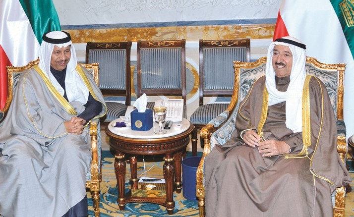 صاحب السمو الأمير خلال استقباله سمو رئيس الوزراء الشيخ جابر المبارك ﻿