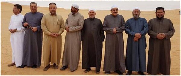صورتان لمجموعة من الأصدقاء في السعودية قديماً وحديثاً.. الفرق بينهما 45 عاماً