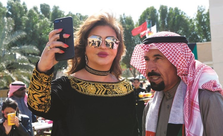 سيلفي على هامش اللقاء ﻿