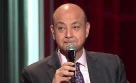 بالفيديو..نجم مصري يعترف على الهواء .. " عرضت على أبنائي تدخين الحشيش وشرب الخمر " !